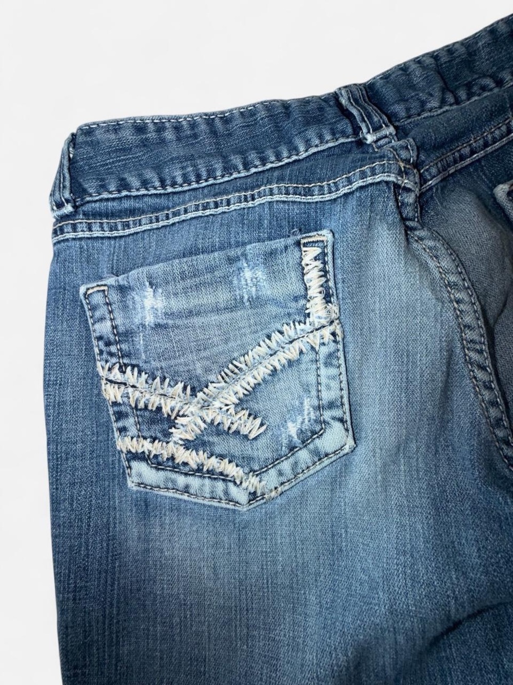 BKE Women's Blue Flared Jeans - Classic Mid Wash size 30x33 1/2 - Picture 6 of 6